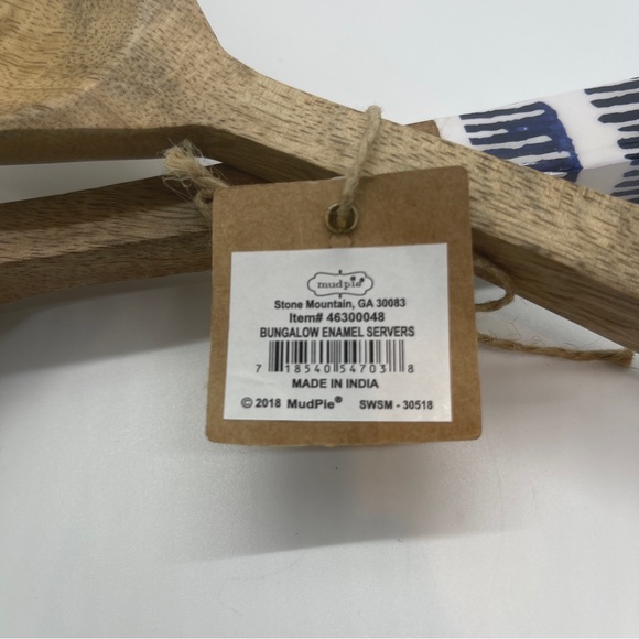 Mudpie bungalow enamel servers - new - Picture 5 of 5